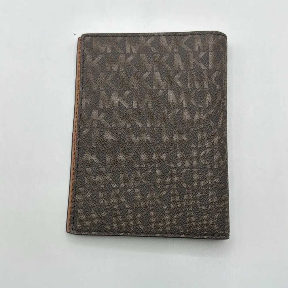 Michael Kors Brown Wallet Bifold ID Card Holder Logo Print Travel Passport Case